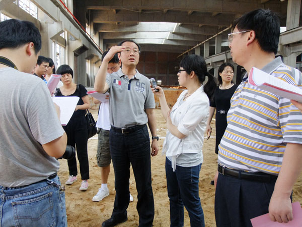 “中國網(wǎng)絡(luò)媒體江西行”采訪團抵達四特科技工業(yè)園