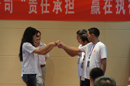 責(zé)任承擔(dān)、贏在執(zhí)行，打造核心團(tuán)隊